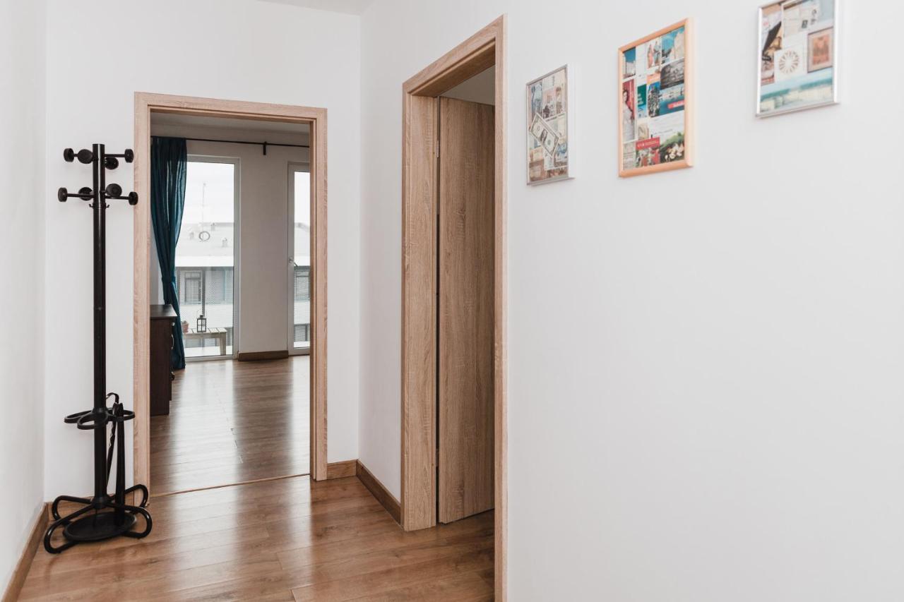 City View Apartment With Free Parking 克卢日-纳波卡 外观 照片
